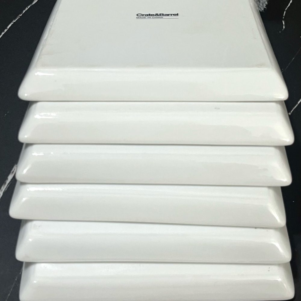 6 Crate & Barrel Road Trip City Scenes Appetizer Plates Global Cities 6” White - Picture 9 of 12